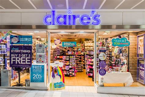 Claire's Career Ch. 04: The Shop Assistant .